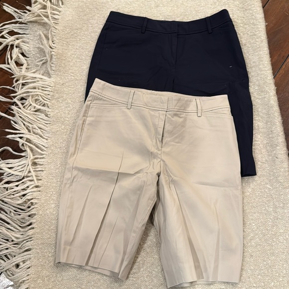 Talbots size 6 Perfect Short - Picture 1 of 3